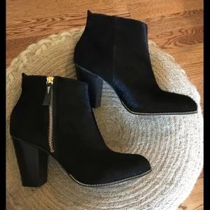 Anthropologie Klub Nico black ankle boots booties